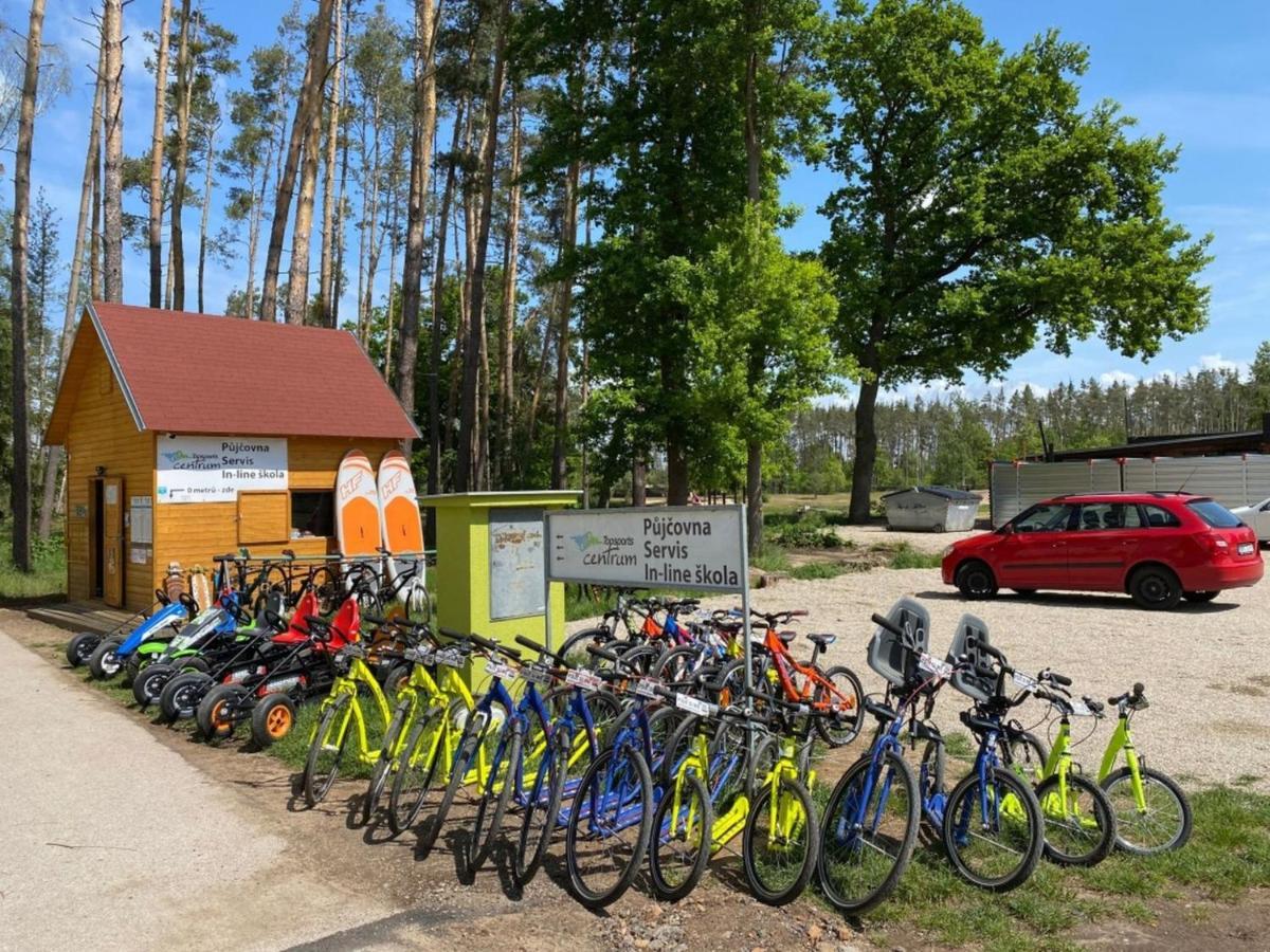 Holiday Home Kemp Stribrny Rybnik-1 By Interhome ฮราเดตสคราโลเว ภายนอก รูปภาพ