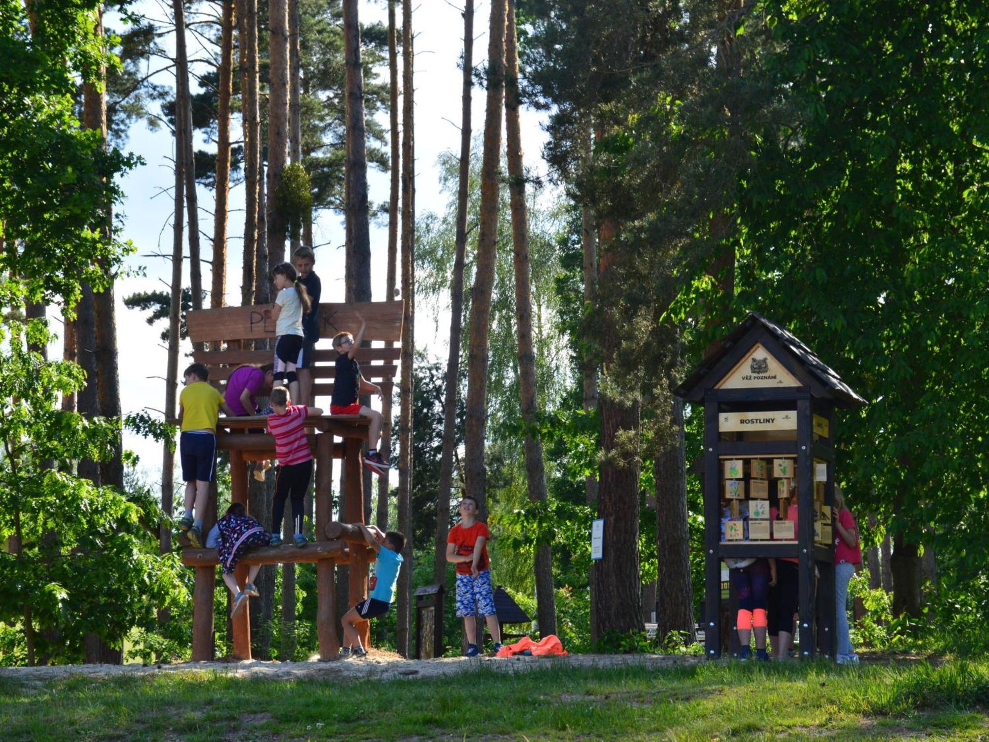 Holiday Home Kemp Stribrny Rybnik-1 By Interhome ฮราเดตสคราโลเว ภายนอก รูปภาพ